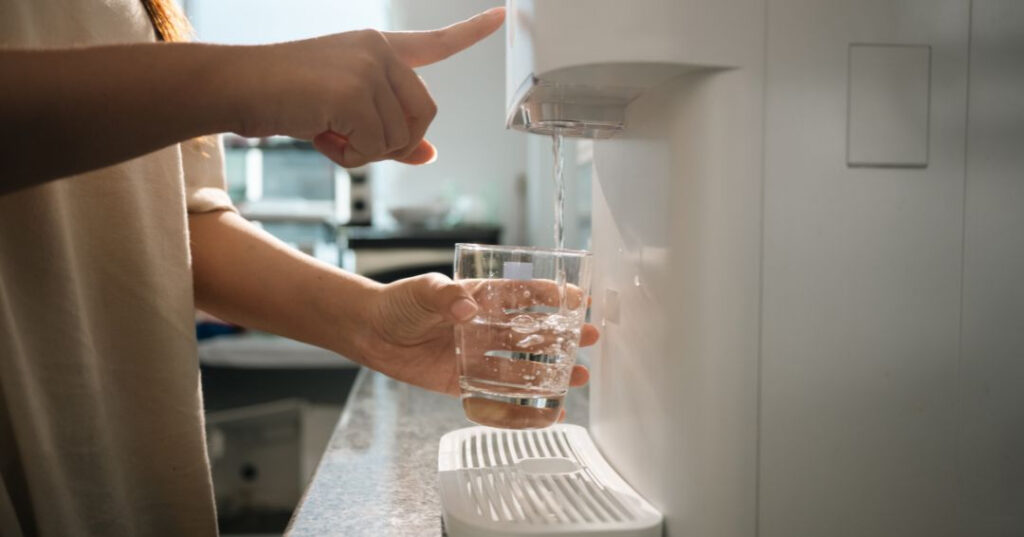 Conserto de Purificador de Água em Sorocaba | Assistência Perto de Mim agua sem controle de temperatura